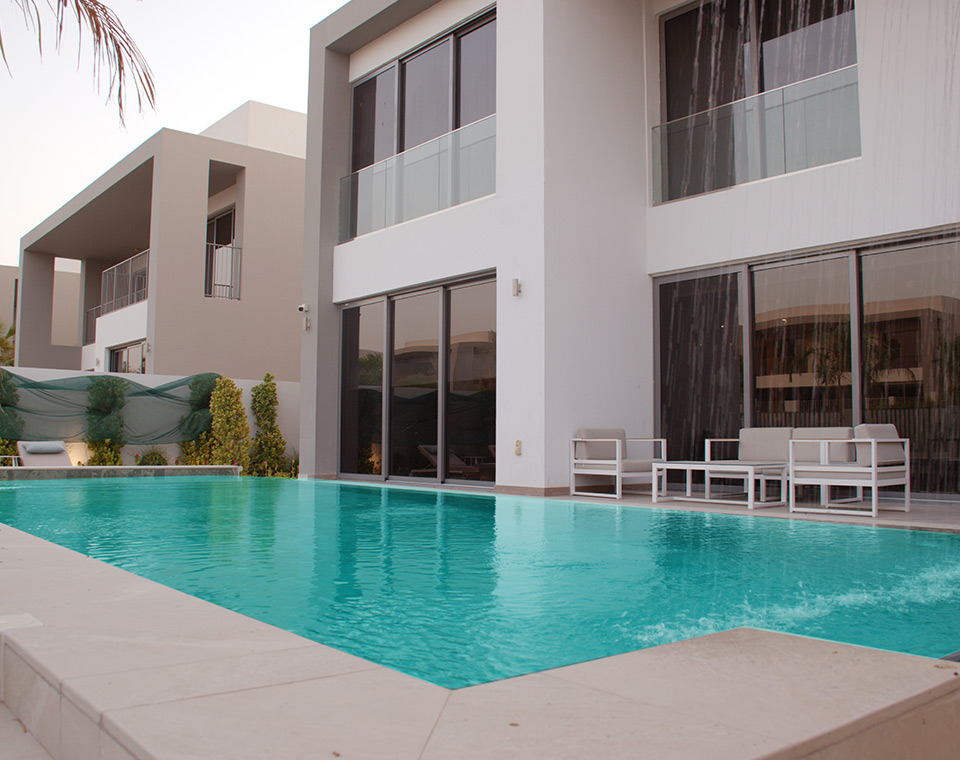 Pool Design Project 2 - LuxuryHomesRus - Green Dream